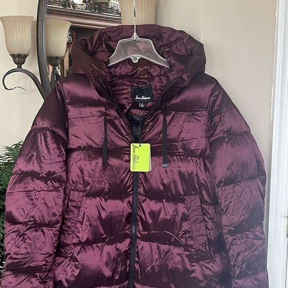 Brand New Sam Edelman Hooded Funnel Zippered Puffer Coat Jacket Burgundy Sheen - Picture 5 of 13